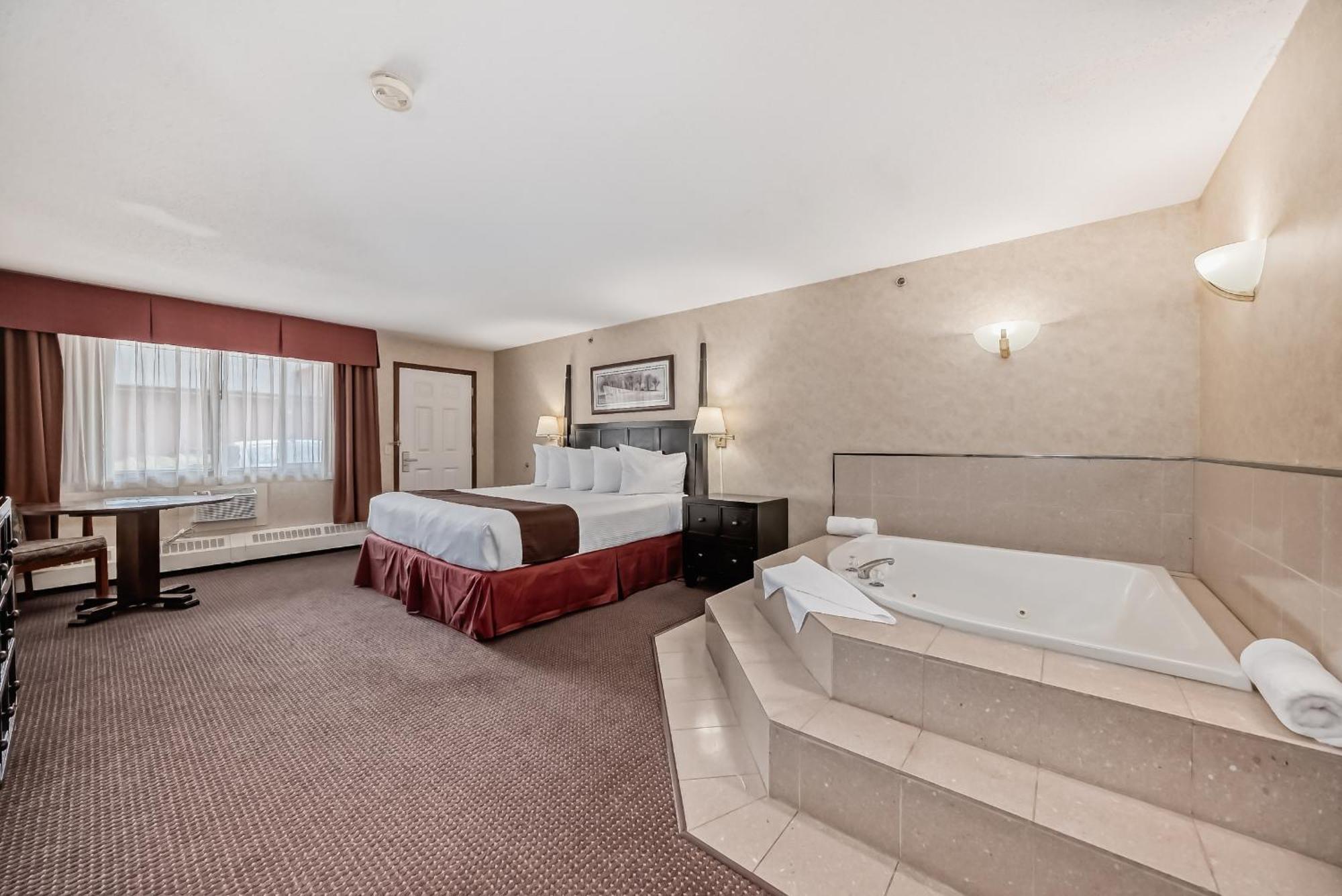 Stony Plain Inn & Suites Exterior photo